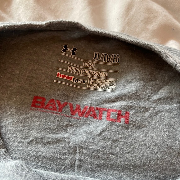 Under Armour Shirt - Picture 2 of 5